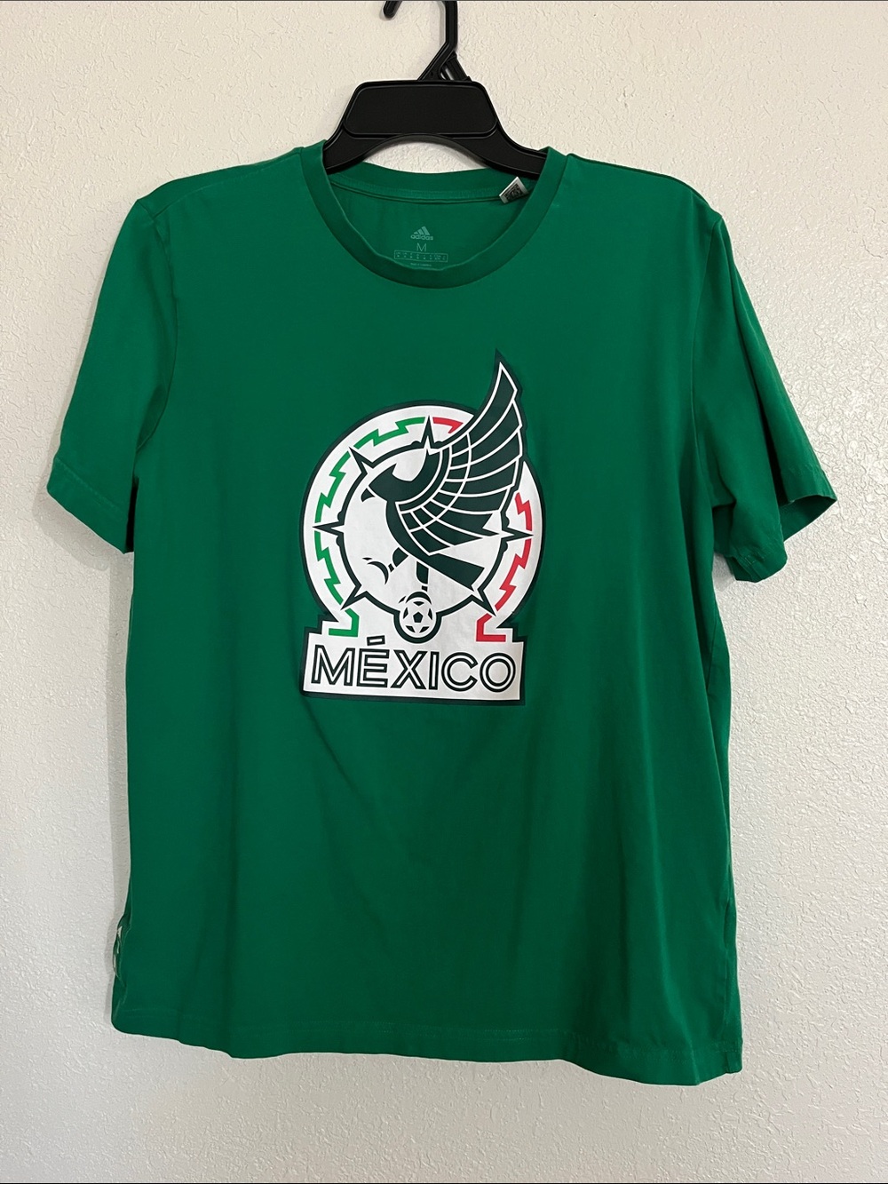Adidas Mexico futbol  T-shirt Medium
☺️💚⚽️